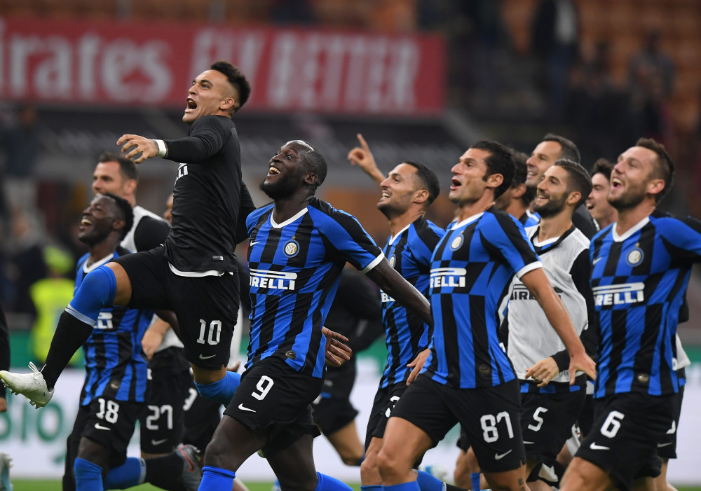 皇社教练：梅里诺像神一样；奥萨苏纳不降级可能没有如今的他（皇社主帅：梅里诺如神；若非奥萨苏纳当年降级，就没有现在的他）