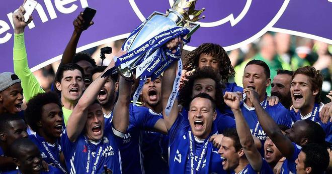 利物浦欧冠客战国米19人名单：萨拉赫无缘 基耶萨因病缺席（欧冠利物浦客场挑战国米19人名单出炉：萨拉赫落选，基耶萨因病缺阵）