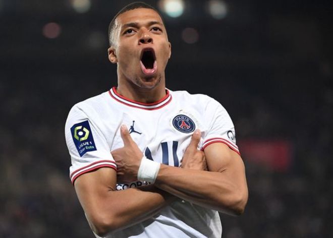 德甲前瞻：多特蒙德联赛主场不败，霍芬海姆进攻火力强劲