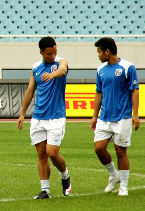 八村塁：我是用两年前湖人赢得首届NBA杯的奖金买的车（八村塁称用两年前湖人首届NBA杯夺冠奖金买了车）