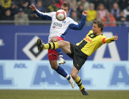 中足联：递补参加职业联赛的球队不得在递补当赛季异地搬迁（中足联明确：递补升入职业联赛球队当季禁止异地迁址）