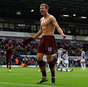 巴西球员英超单赛季进球榜：库尼亚、马丁内利、菲尔米诺15球第1（英超巴西球员单季进球榜：库尼亚、马丁内利、菲尔米诺同以15球并列第一）