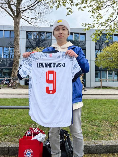 韩K大结局：全北夺第10冠；大邱降级；叙利亚前锋萨巴格获金靴（韩职联收官：全北加冕十冠王，大邱遭降级，叙利亚前锋萨巴格荣膺金靴）