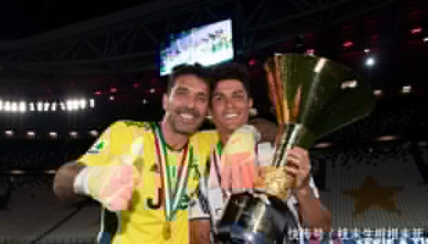 意媒：米兰希望魔笛能帮助推动卢宁加盟，皇马估价2500万欧（意媒：米兰盼魔笛出面促成卢宁加盟，皇马要价2500万欧）