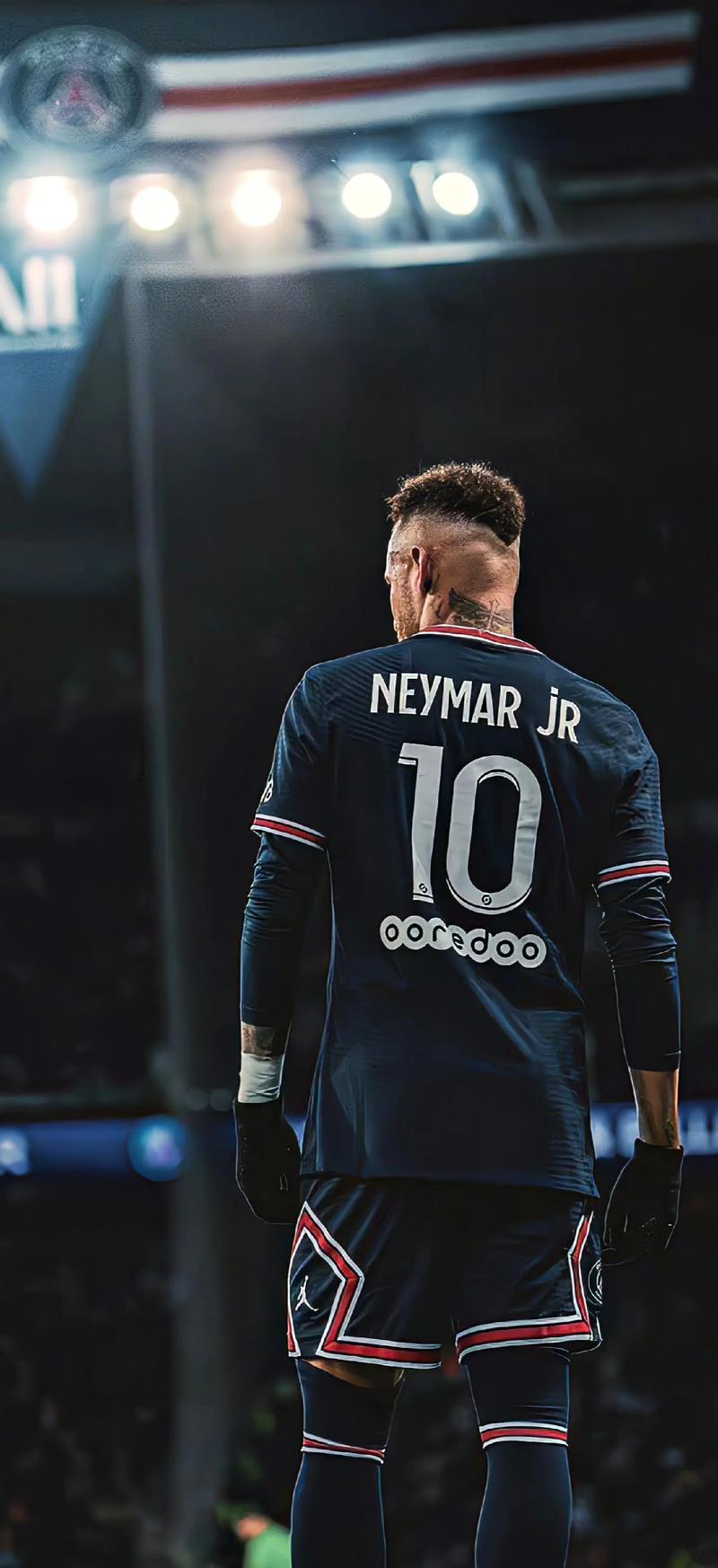 足球法甲豪门官宣新门将加盟（法甲豪门官方宣布签下新门将）