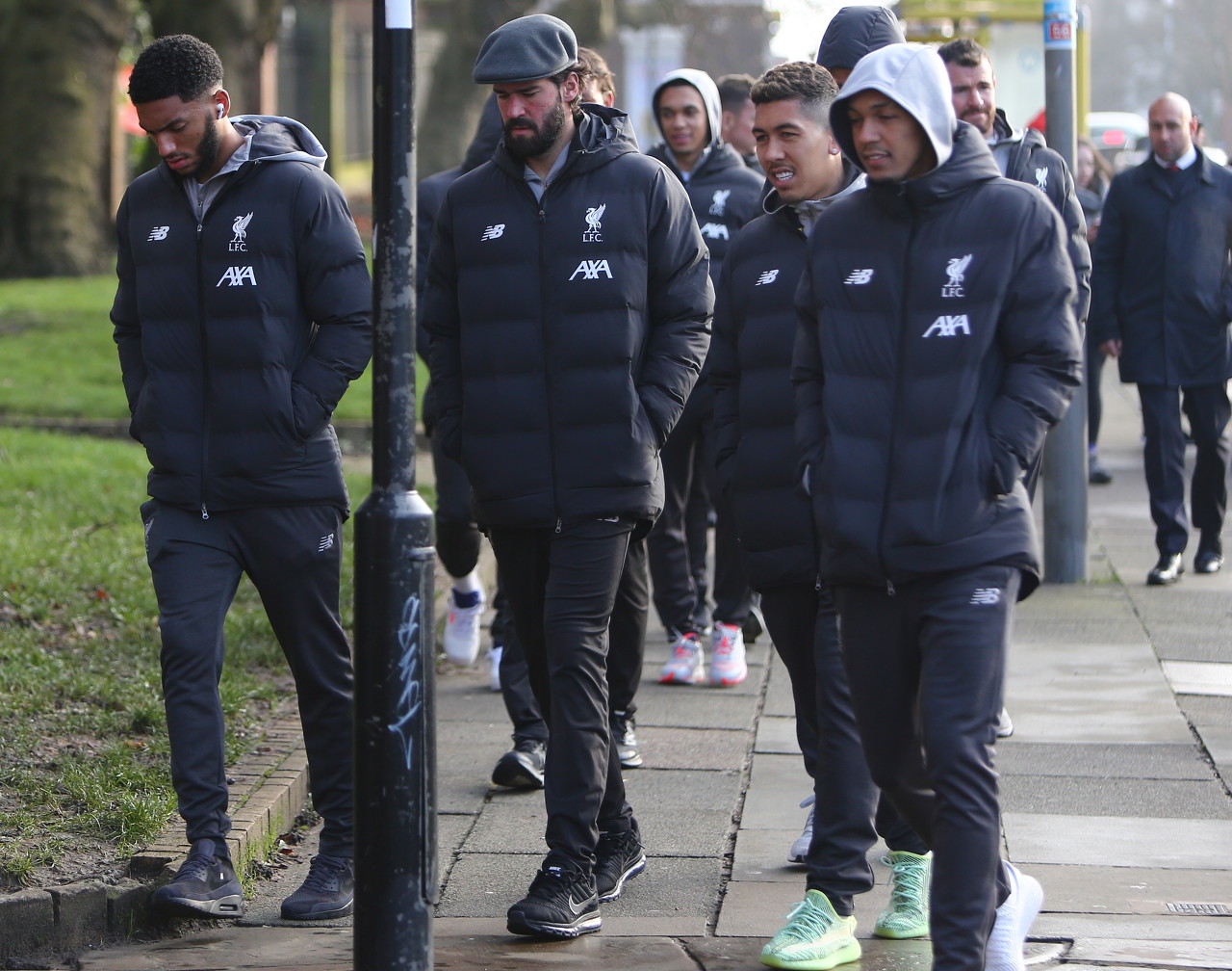 迪马济奥：米兰可能对锋线进行补强，希门尼斯离队是必要条件（迪马济奥：米兰锋线补强取决于希门尼斯离队）