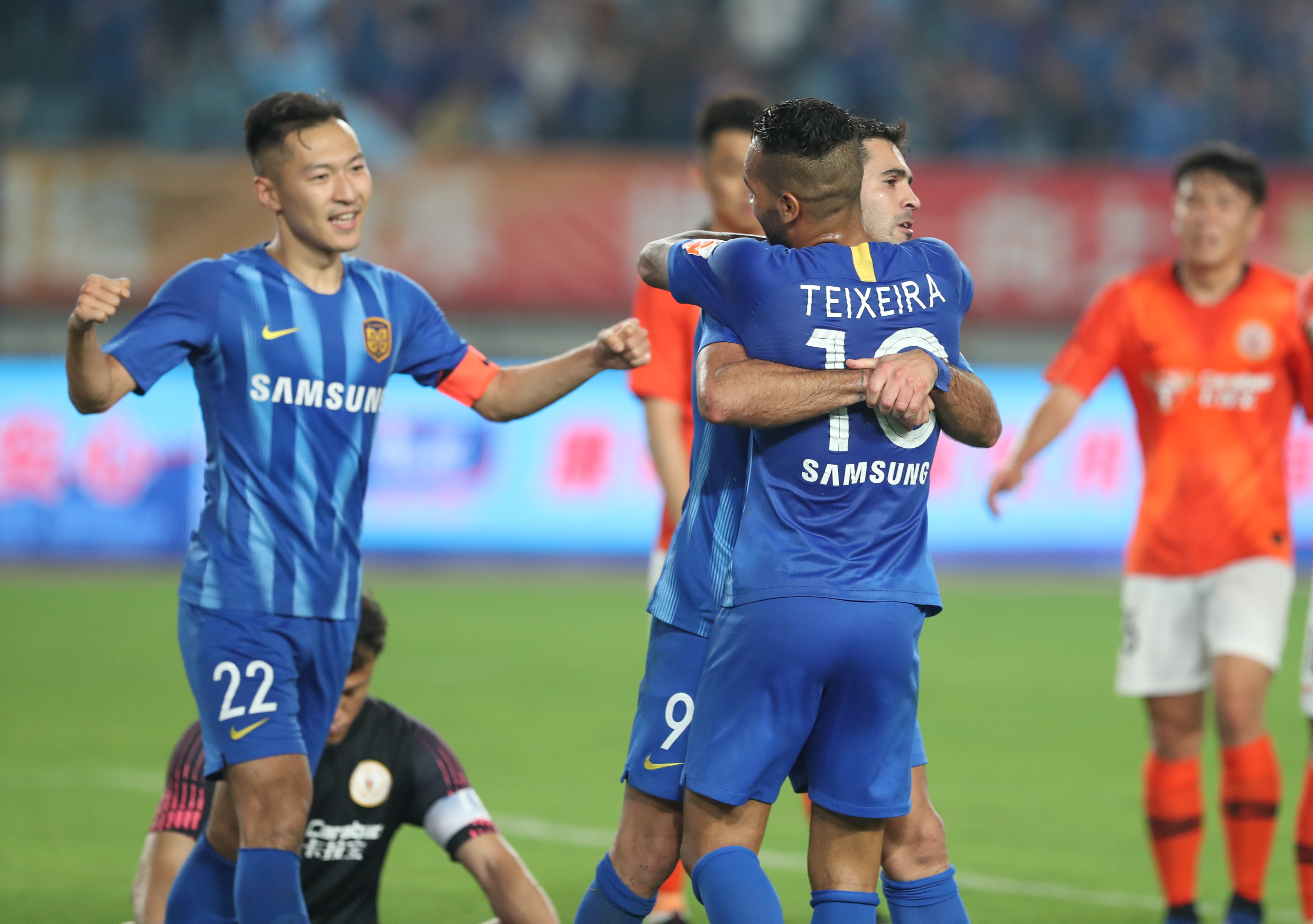 回忆杀！除已合并的横滨飞翼，J联赛元年全部队伍齐聚日职联（情怀满满！除已并入的横滨飞翼外，J联赛元年诸队再度会师日职联）